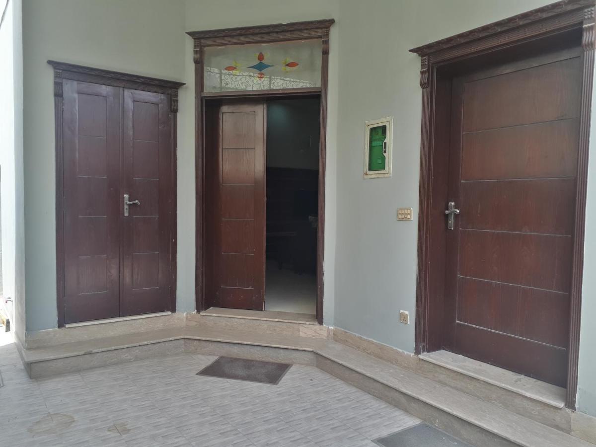 Fully Serviced Holiday Home Near Lahore Ring Road Dış mekan fotoğraf